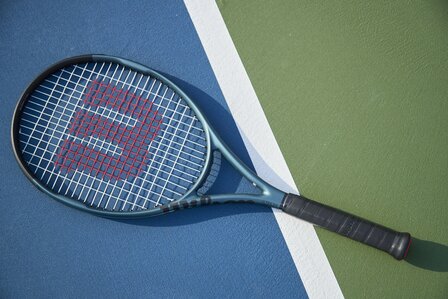 Wilson Ultra 100L Racket - WR108411U