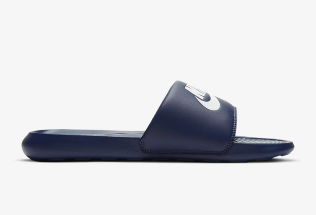 NIKE Victori One Men's Slides - Navy